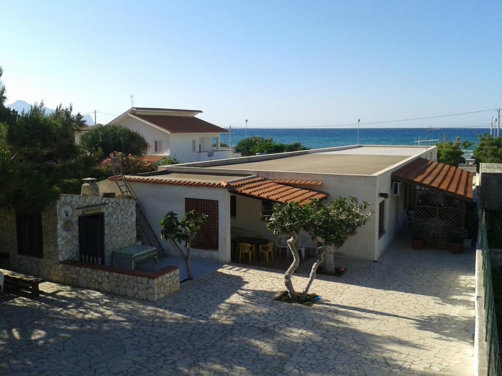 Appartamento Spiaggia Playa Castellammare del Golfo Exterior photo